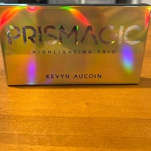 Kevyn Aucoin Prismagic Highlighting Trio